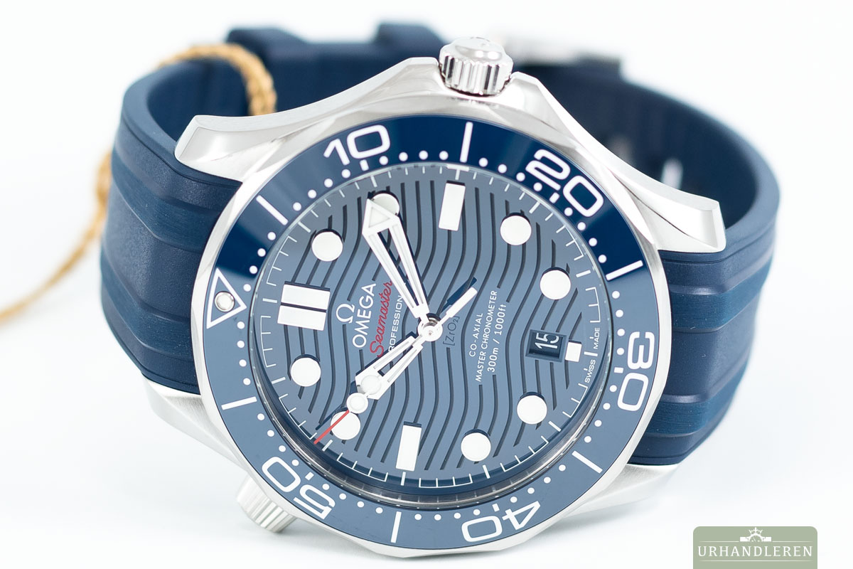 Omega Seamaster Diver 300m Co-axial Master Chronometer, 42mm